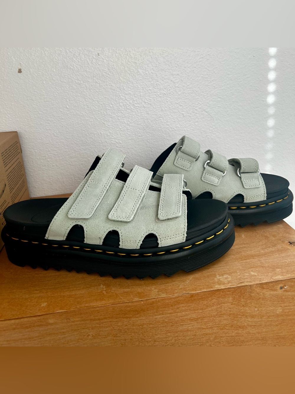Dr. Martens Raine Platform Slide Sandal Sage 10 BNIB